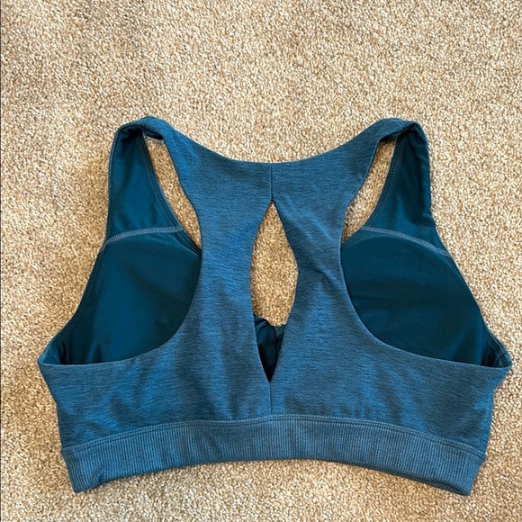 *SOLD* Women's Blue Sports Bra - Picture 3 of 3